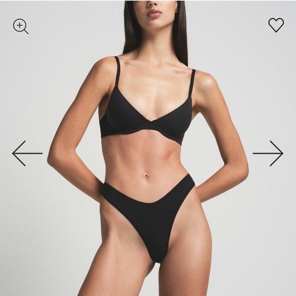 SKIMS Tan and Black Bras - Picture 4 of 13